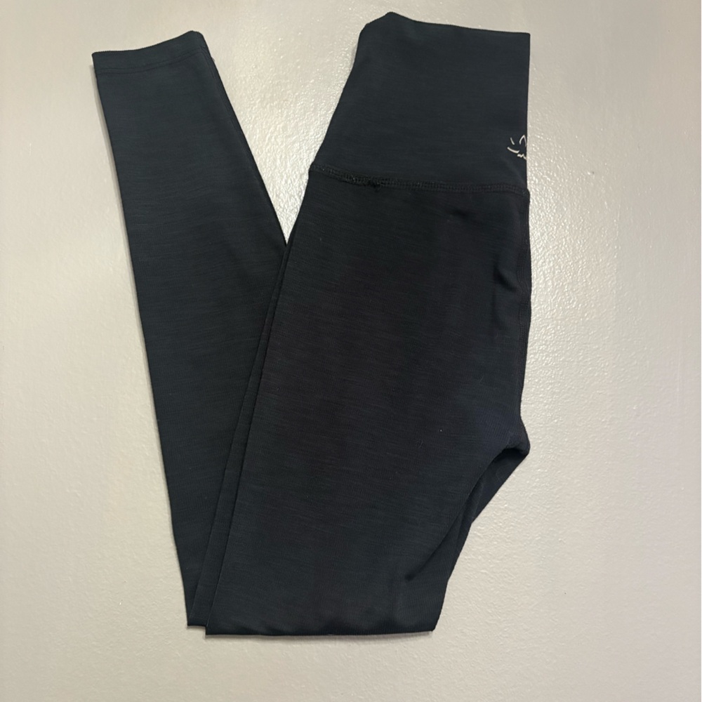 Beyond Yoga black Leggings size Small